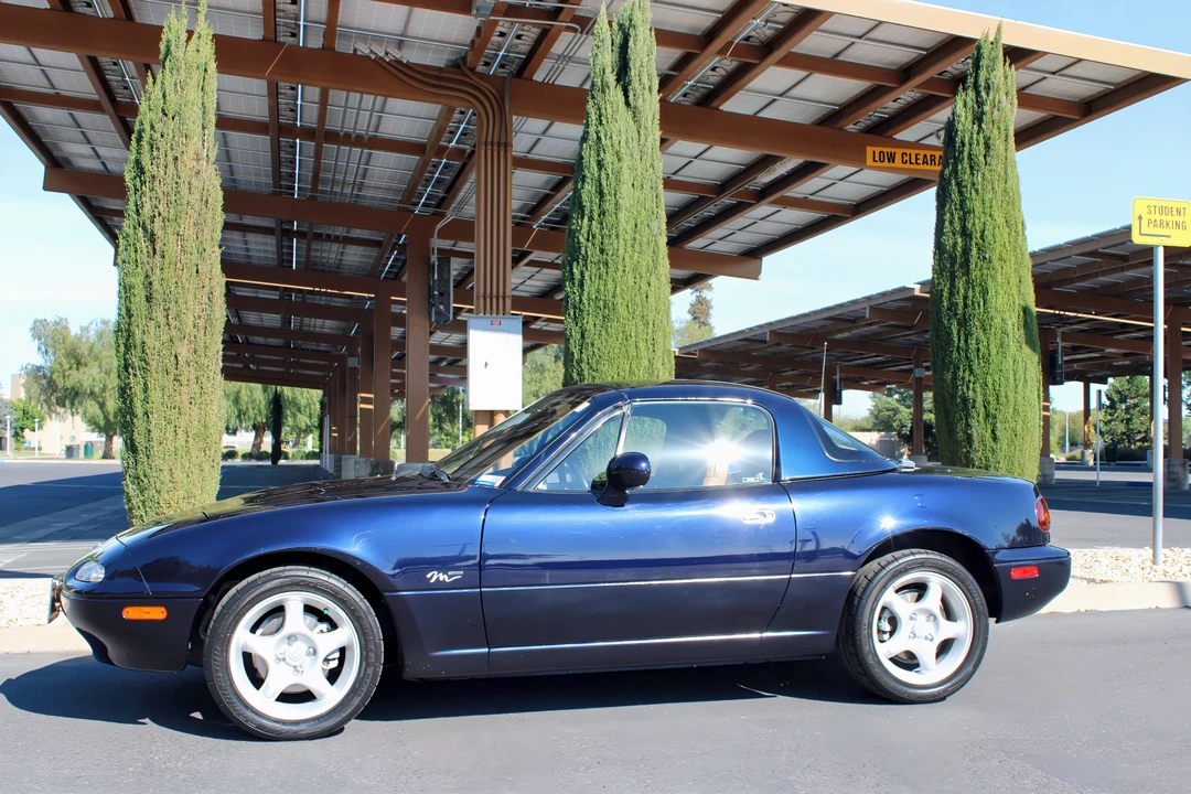 1996 Mazda NA MX-5 Miata - Image 4 of 31