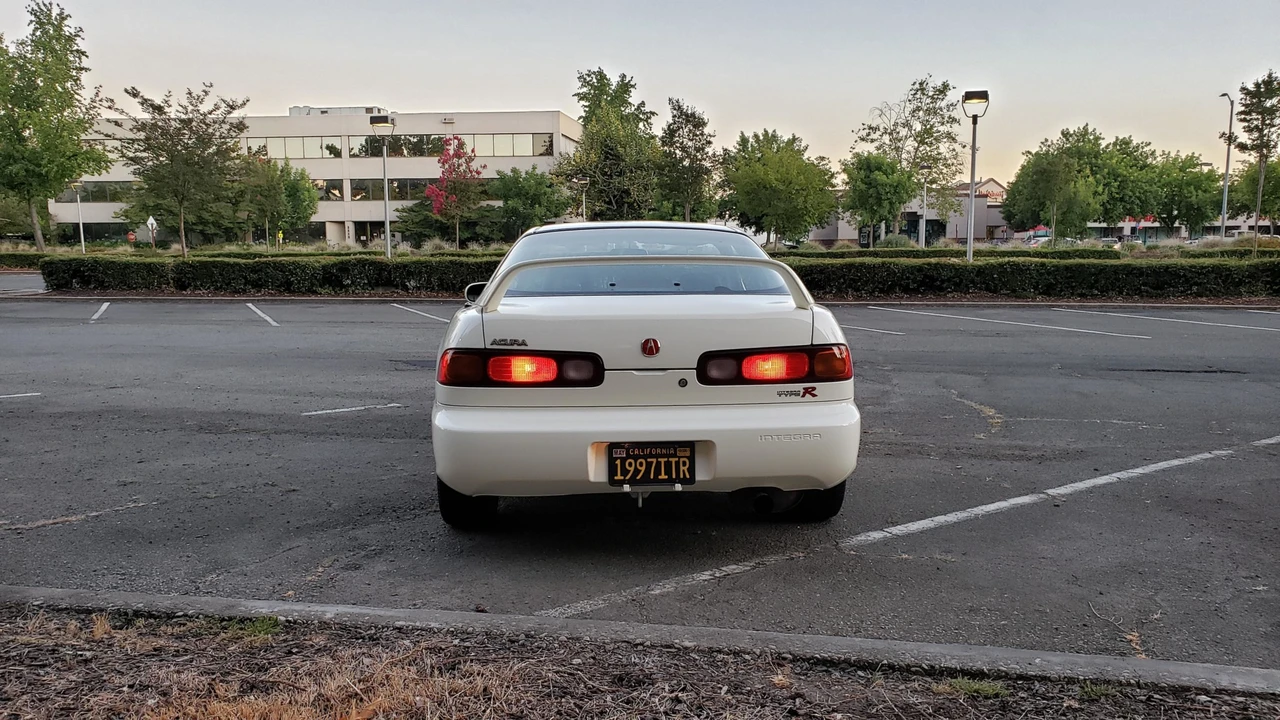 1997 Acura Integra Type R 3rd Gen - Image 5 of 31