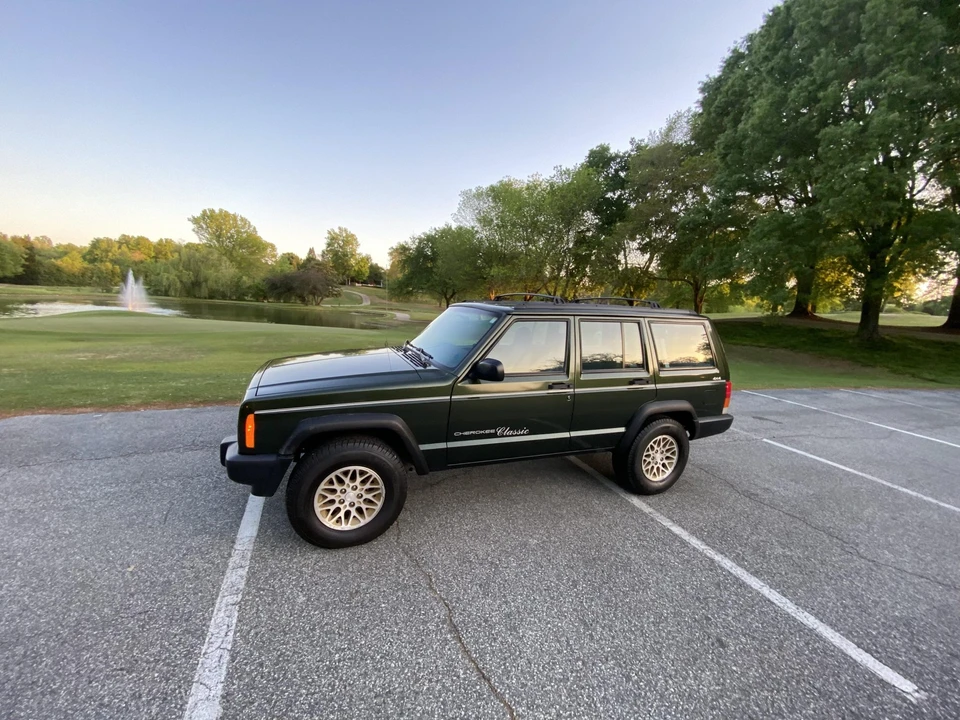 1997 Jeep XJ Cherokee - Image 3 of 31