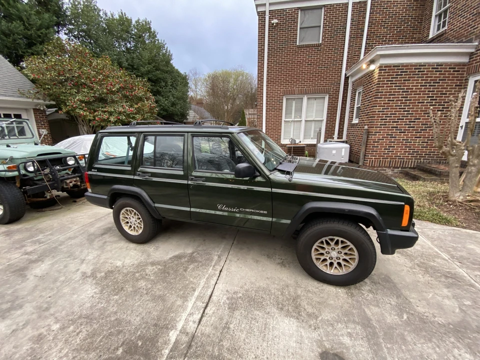 1997 Jeep XJ Cherokee - Image 18 of 31