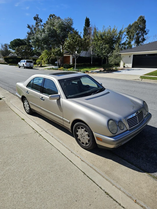 1997 Mercedes-Benz W210 E-Class - Image 4 of 31