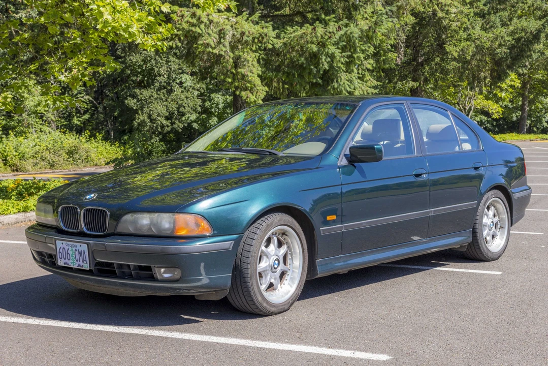 1998 BMW E39 540i - Image 13 of 31