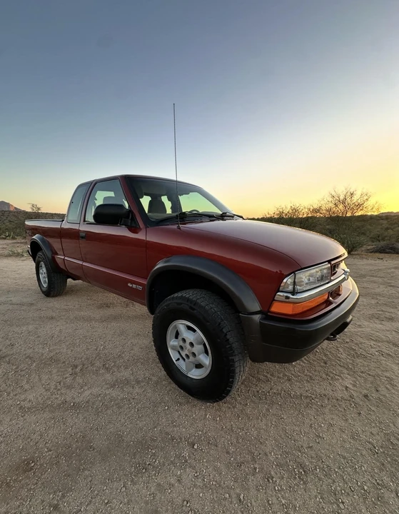 1998 Chevrolet S-10 - Image 18 of 31