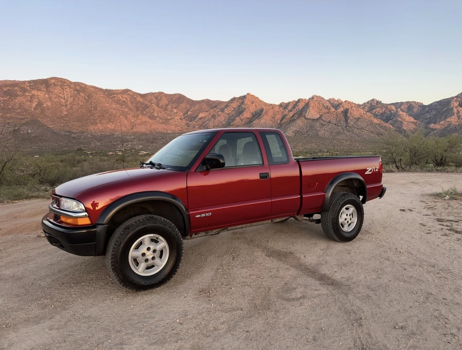 1998 Chevrolet S-10 - Image 24 of 31