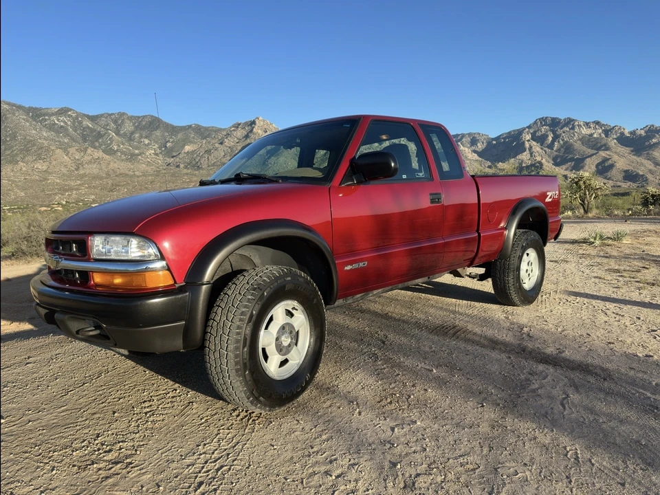 1998 Chevrolet S-10 - Image 25 of 31