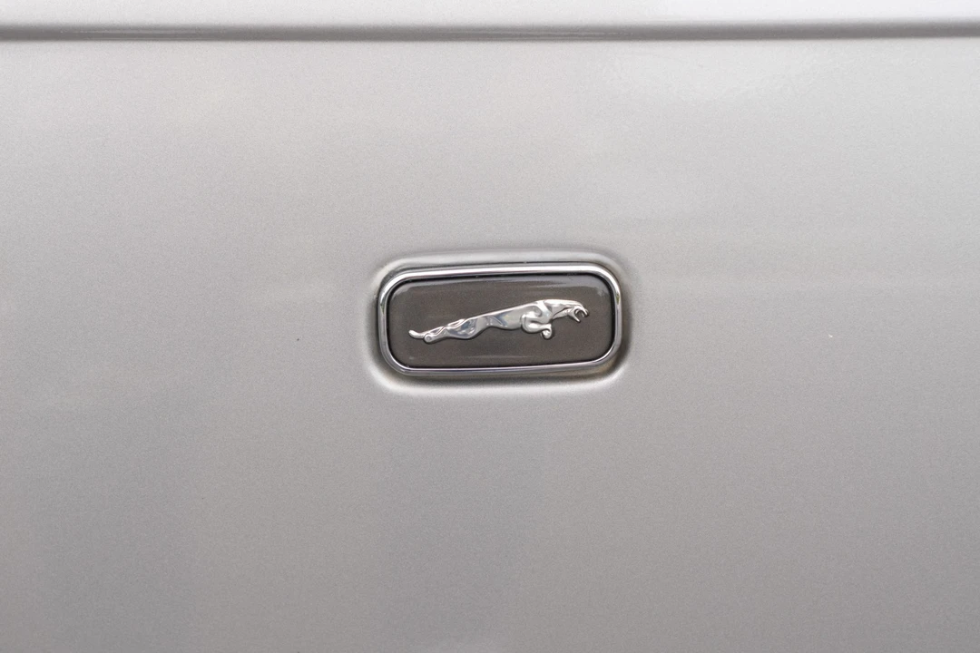 1998 Jaguar X308 XJR - Image 28 of 31