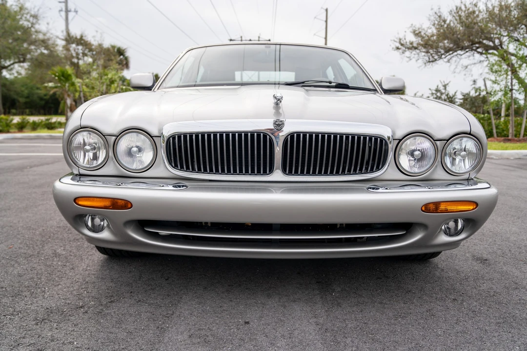 1998 Jaguar X308 XJR - Image 9 of 31