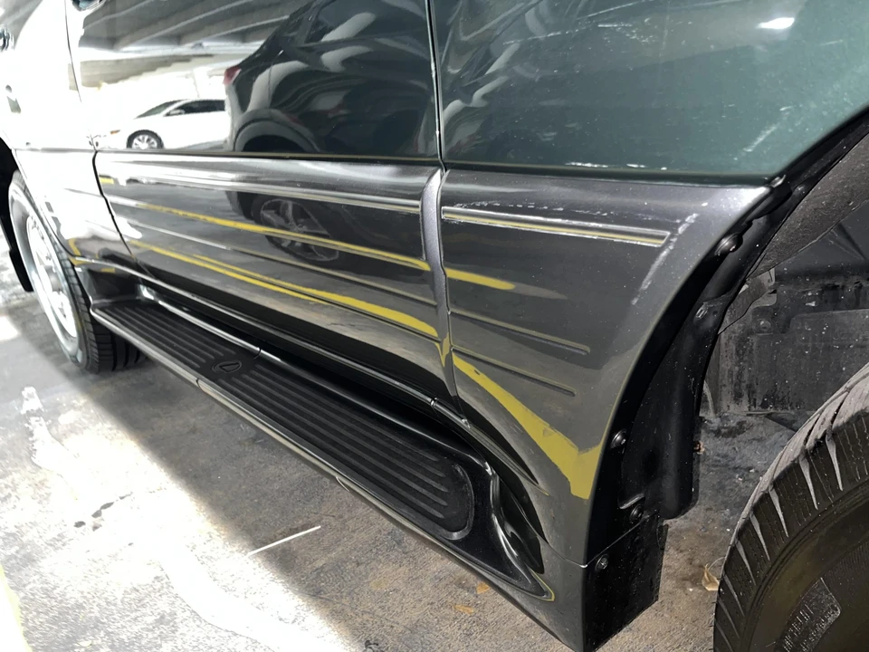 1998 Lexus LX 2nd Gen - Image 11 of 31