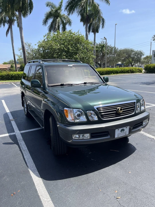 1998 Lexus LX 2nd Gen - Image 4 of 31