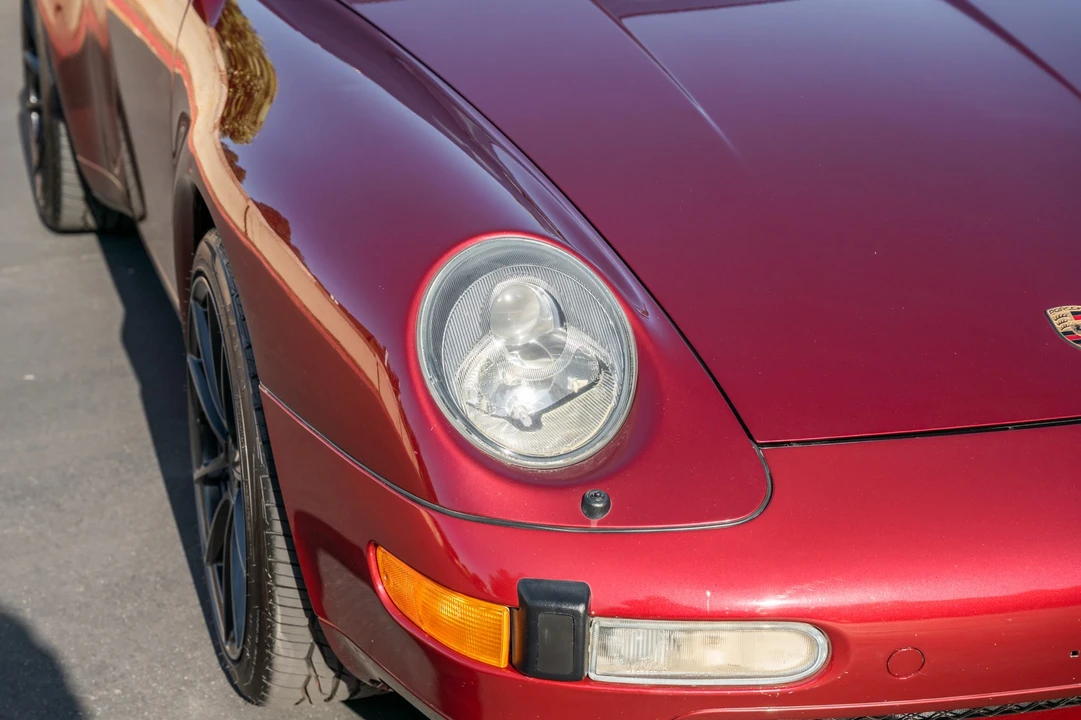 1998 Porsche 993 Carrera - Image 16 of 31