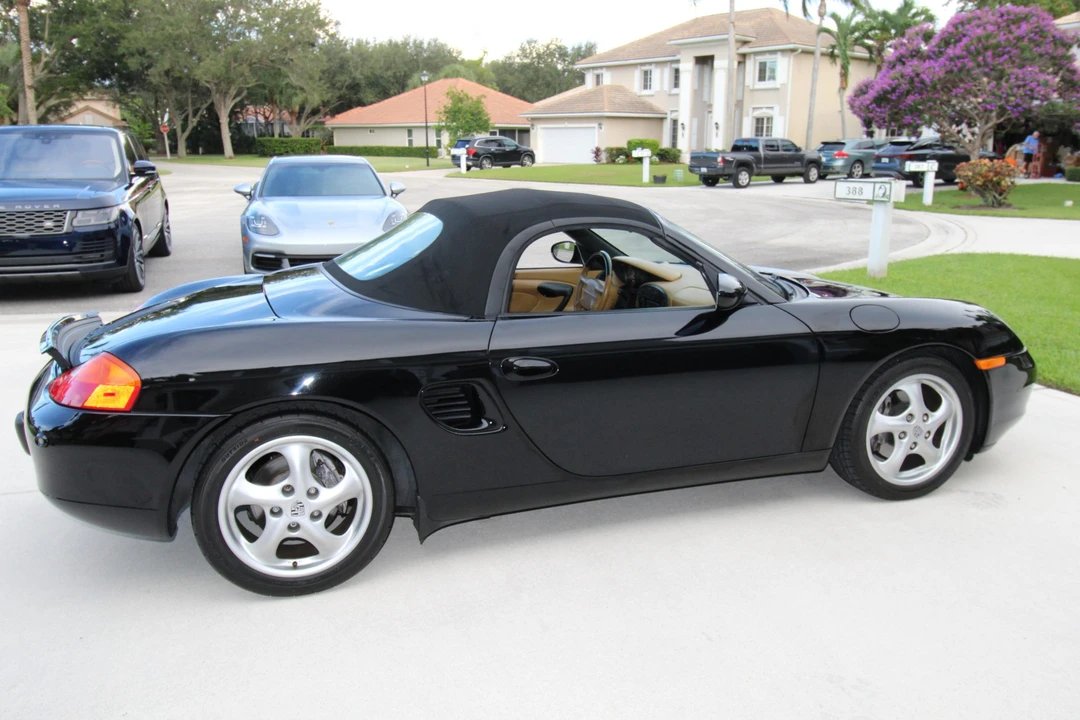 1998 Porsche 986 Boxster - Image 12 of 31