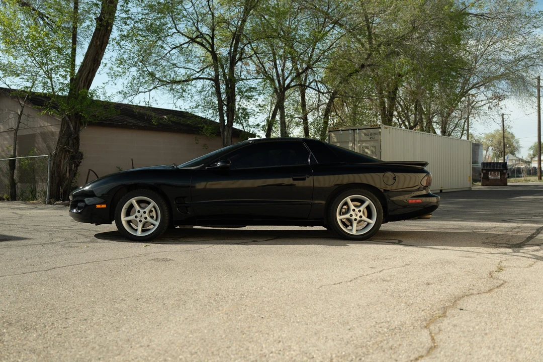 1999 Pontiac Firebird 4th Gen - Image 10 of 31