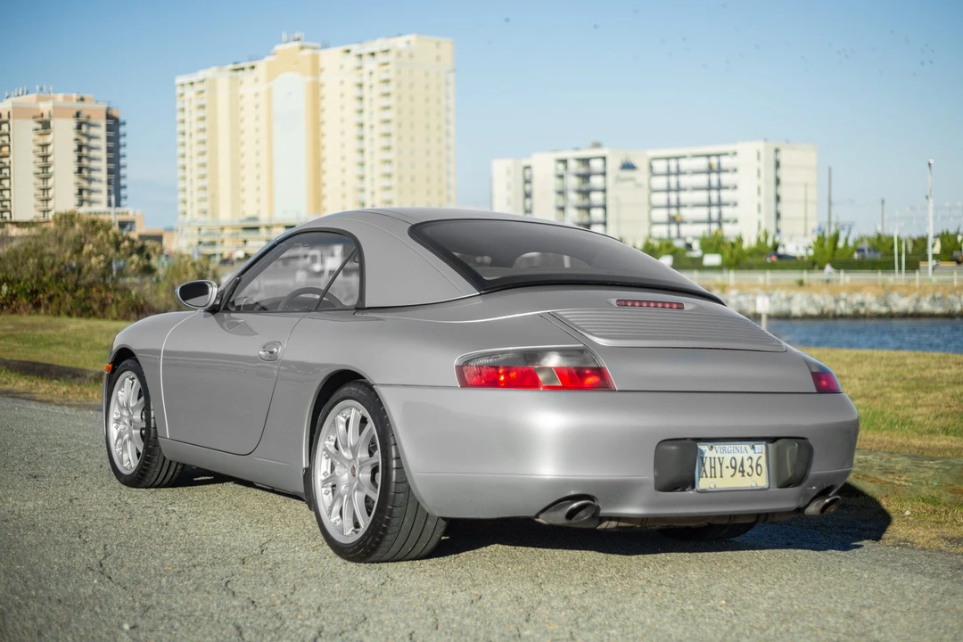 1999 Porsche 996 Carrera - Image 9 of 31