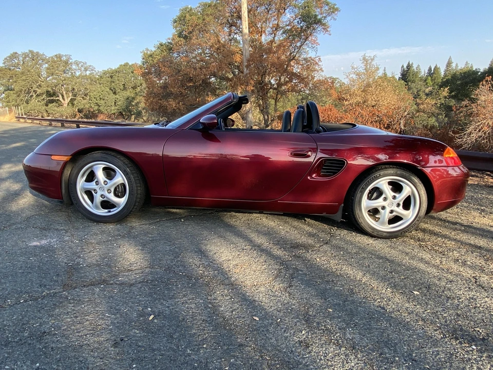 1999 Porsche 986 Boxster - Image 16 of 31
