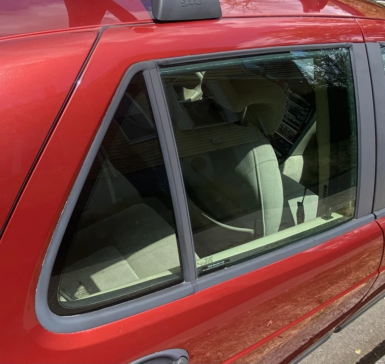 1999 Saab 9-5 1st Gen - Image 24 of 31
