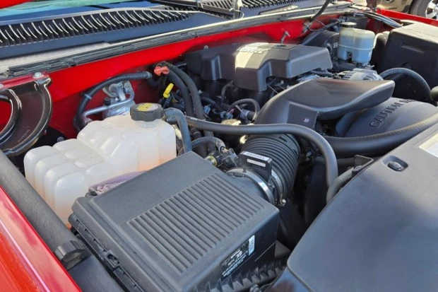 2000 Chevrolet Silverado 1st Gen - Image 6 of 8