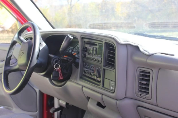 2000 Chevrolet Silverado 1st Gen - Image 5 of 8