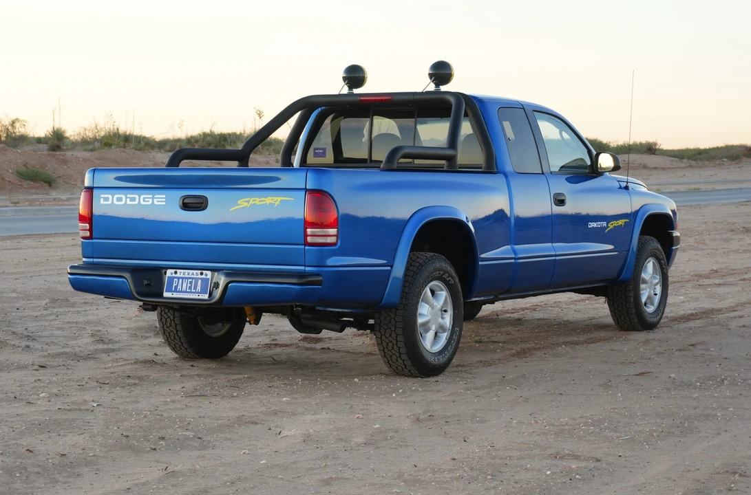 2000 Dodge Dakota 2nd Gen - Image 7 of 31