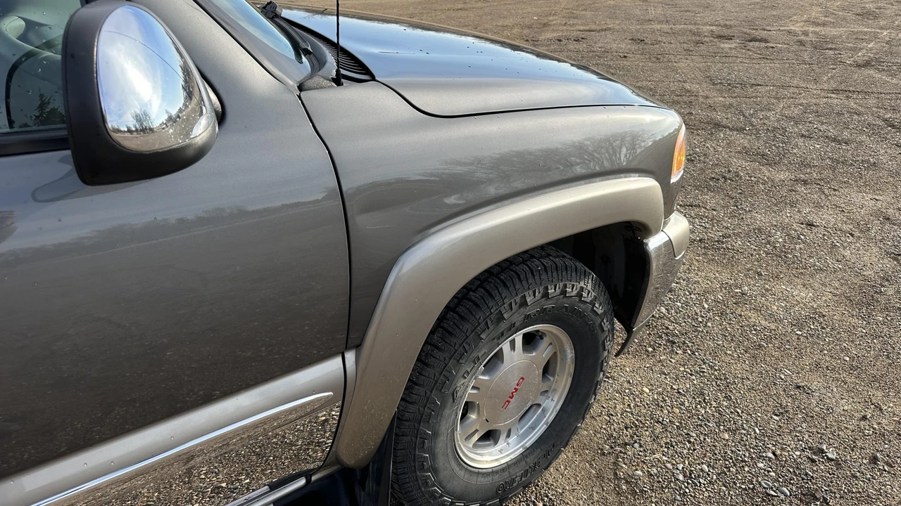 2000 GMC Sierra 2nd Gen - Image 31 of 31
