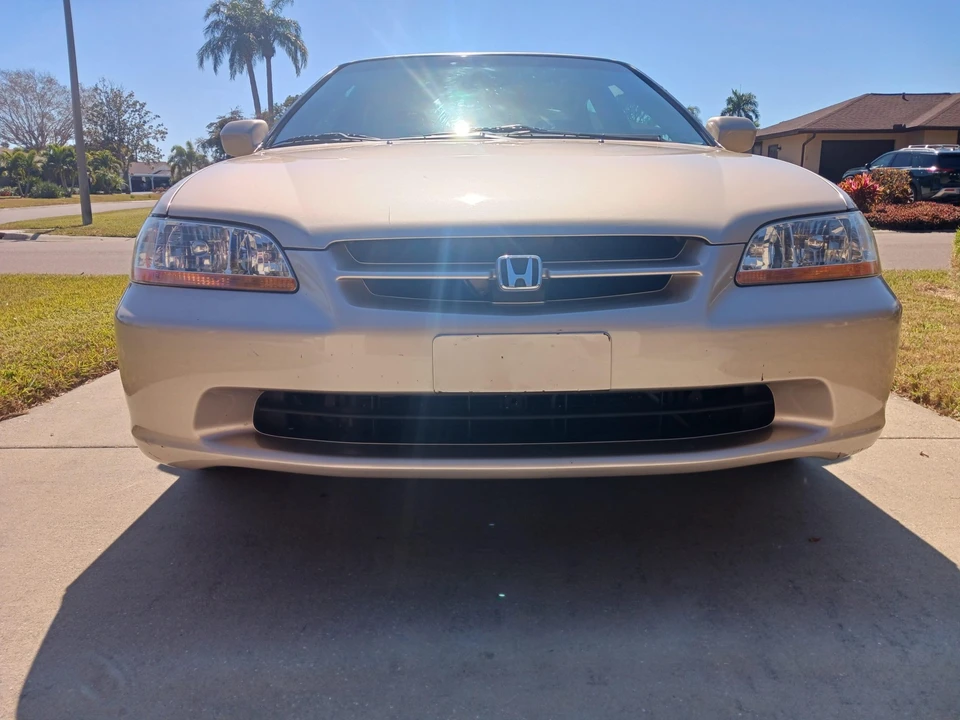 2000 Honda Accord 6th Gen - Image 3 of 31