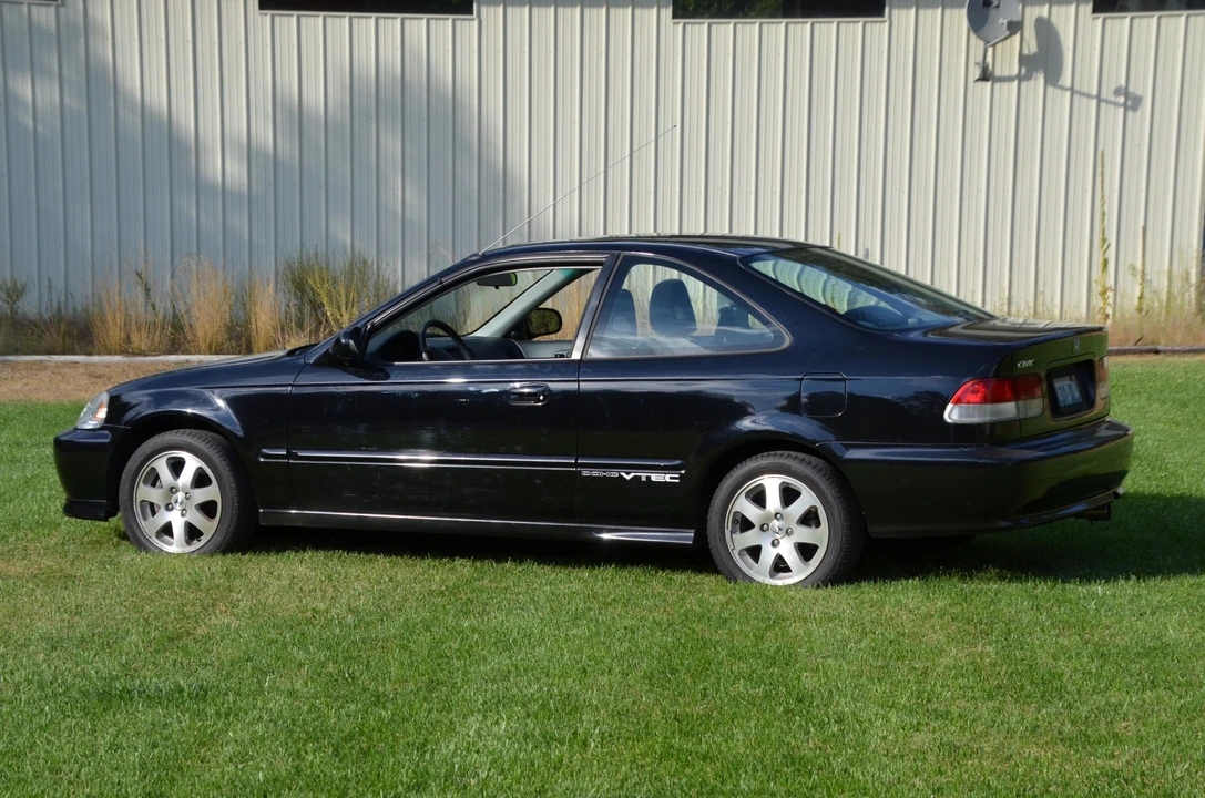 2000 Honda EM1 Civic Si - Image 15 of 31