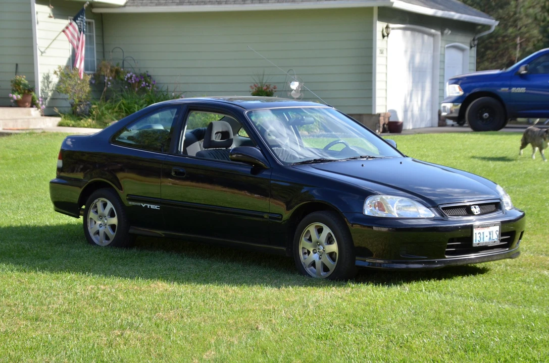 2000 Honda EM1 Civic Si - Image 8 of 31
