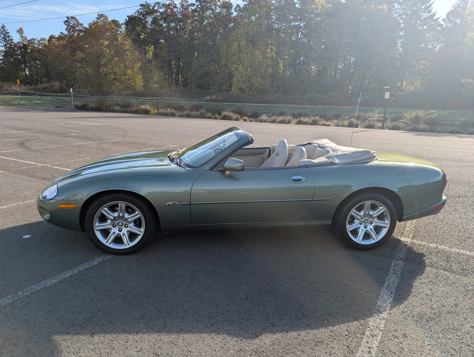 2000 Jaguar X100 XK8 - Image 19 of 31
