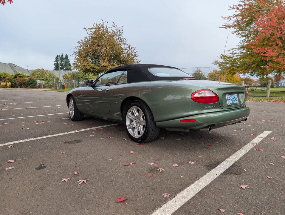 2000 Jaguar X100 XK8 - Image 12 of 31