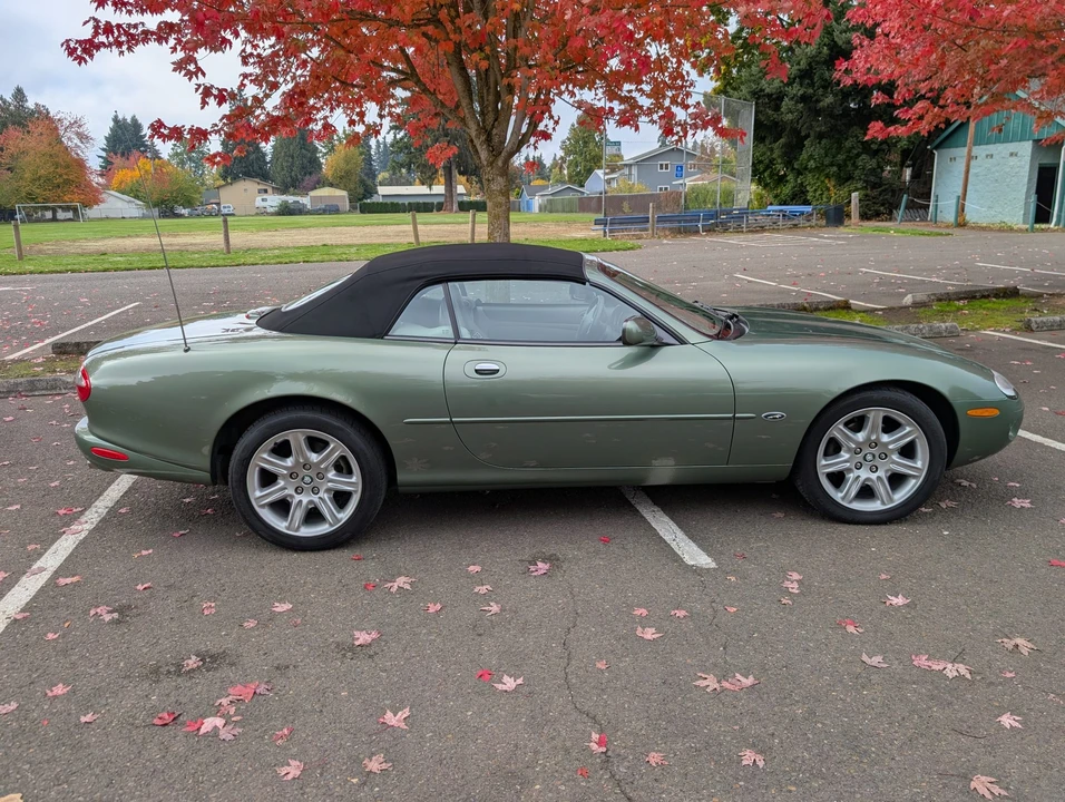 2000 Jaguar X100 XK8 - Image 15 of 31