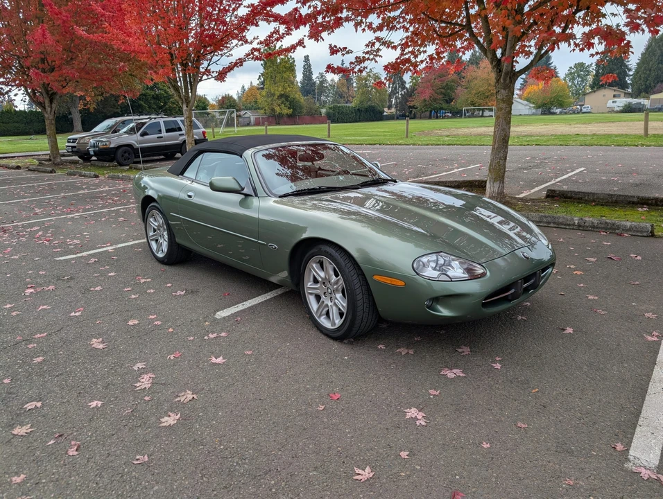2000 Jaguar X100 XK8 - Image 16 of 31