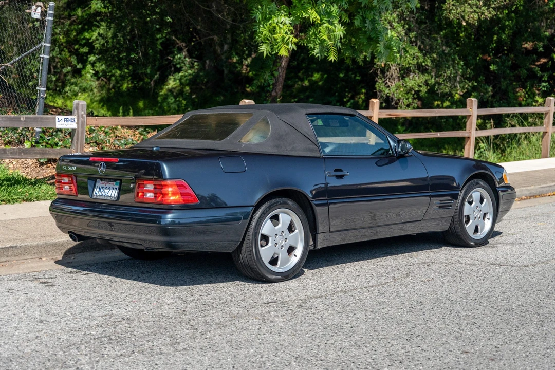 2000 Mercedes-Benz R129 SL-Class - Image 17 of 31