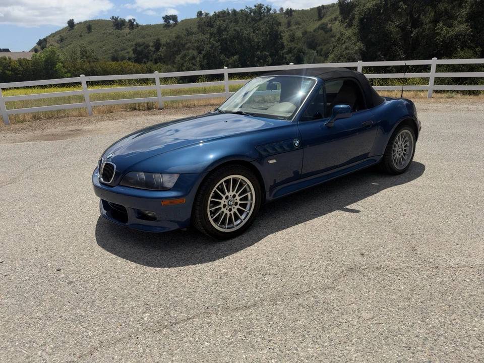 2001 BMW Z3 Roadster - Image 2 of 31