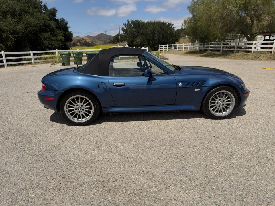 2001 BMW Z3 Roadster - Image 10 of 31