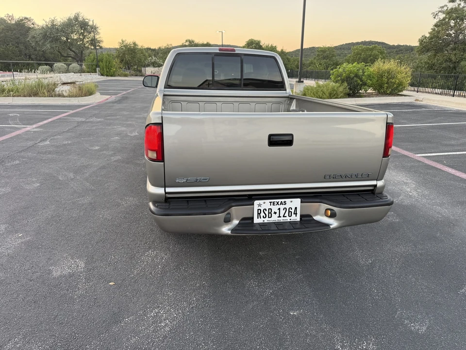 2001 Chevrolet S-10 - Image 22 of 31