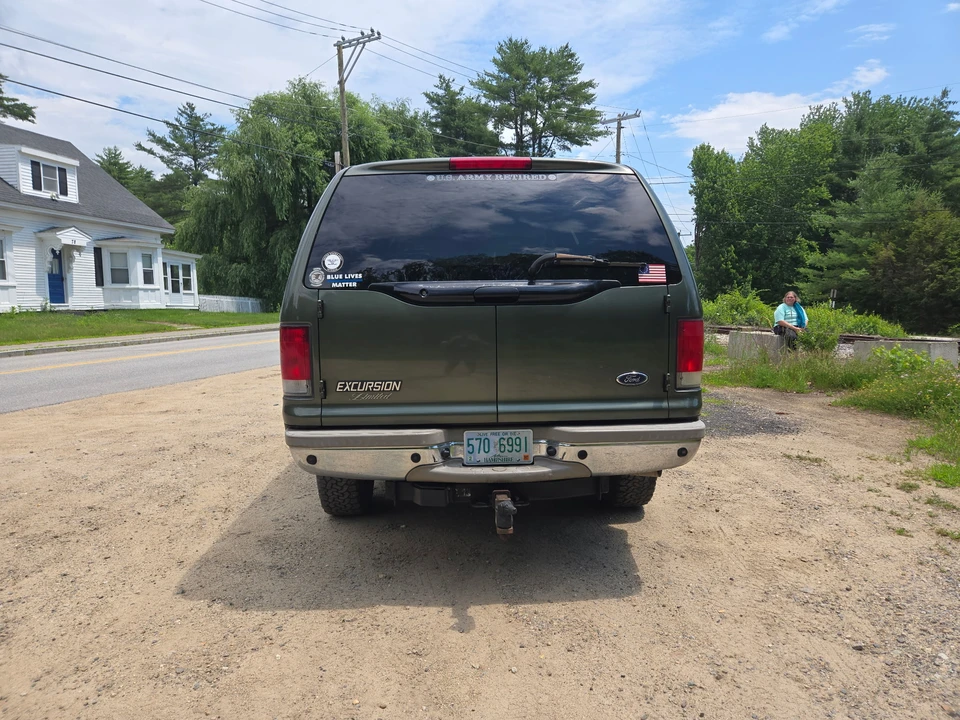 2001 Ford Excursion - Image 14 of 31