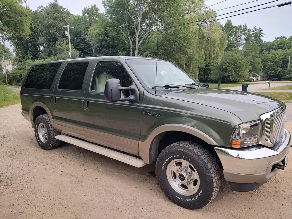 2001 Ford Excursion - Image 9 of 31