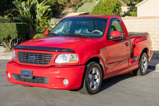 2001 Ford F-150 SVT Lightning
