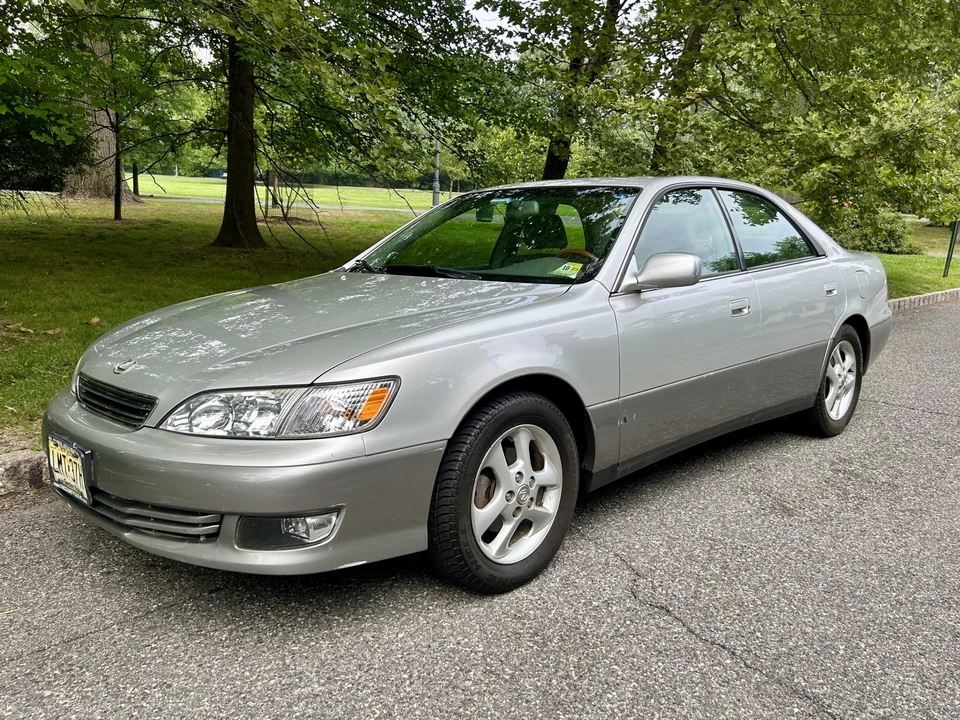 2001 Lexus ES 3rd Gen - Image 6 of 31