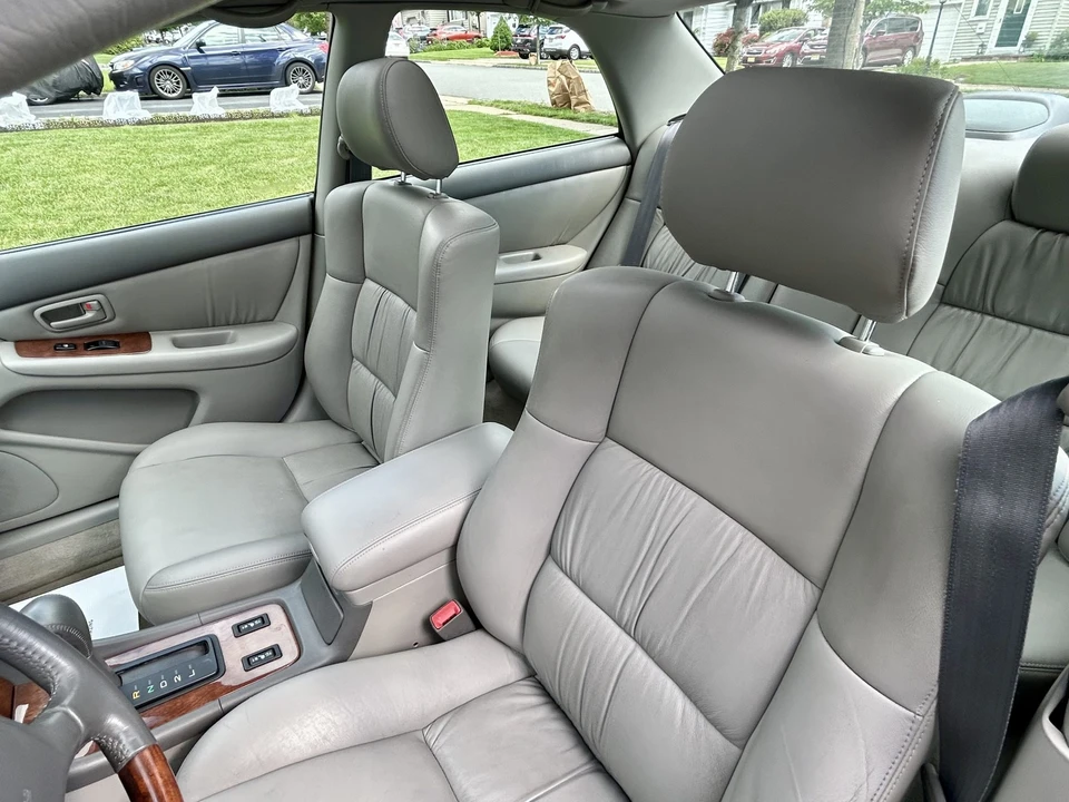 2001 Lexus ES 3rd Gen - Image 31 of 31