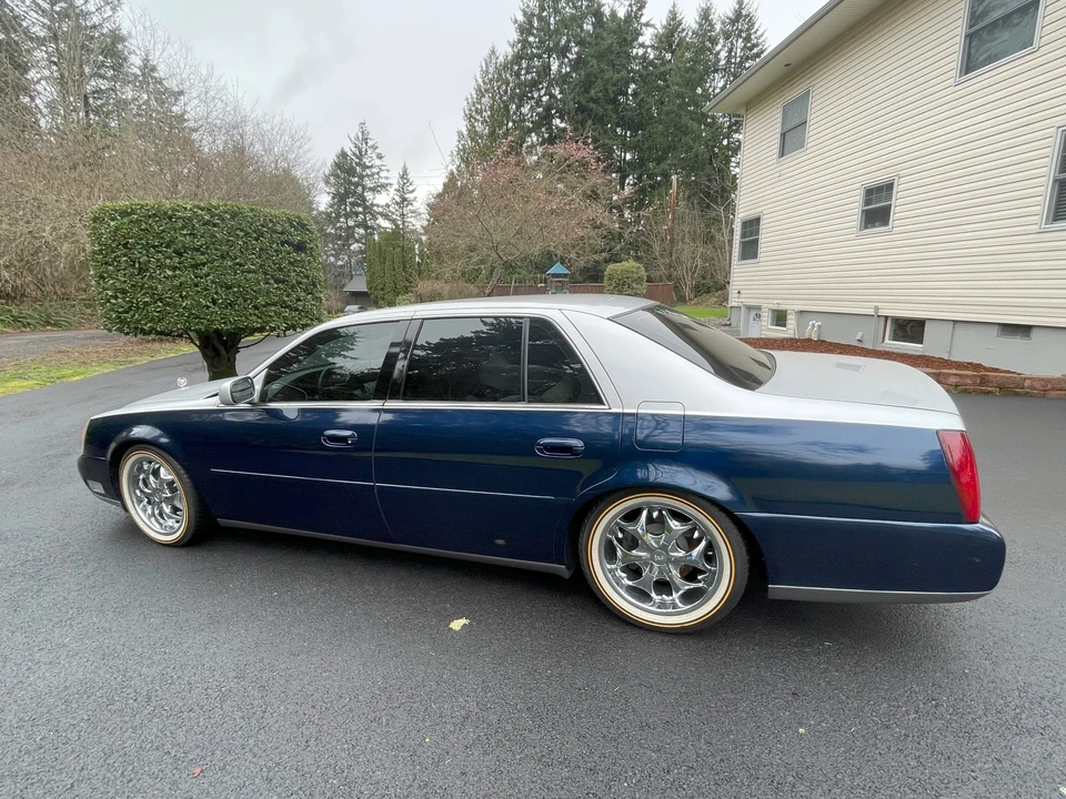 2002 Cadillac DeVille 8th Gen - Image 9 of 31