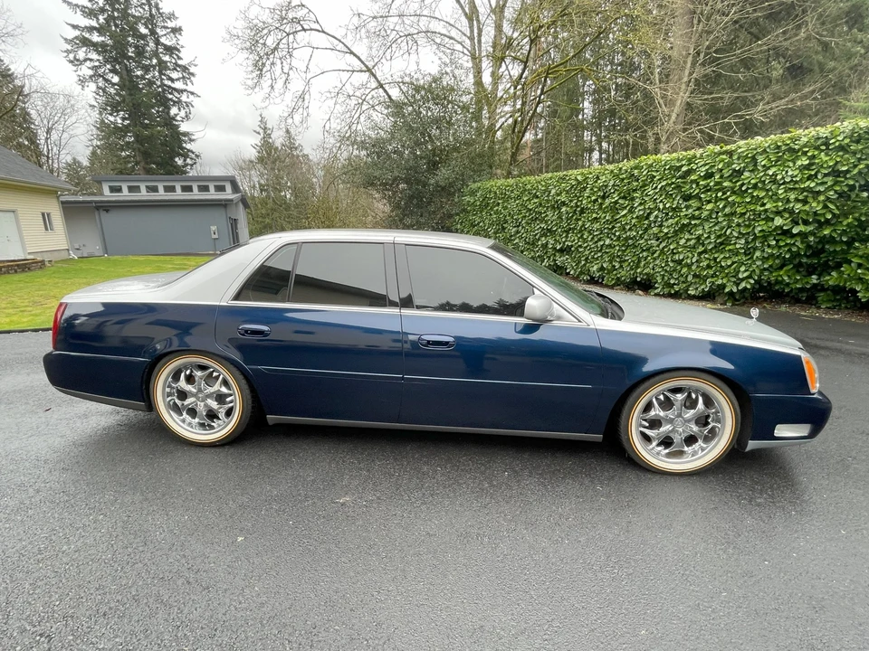 2002 Cadillac DeVille 8th Gen - Image 17 of 31