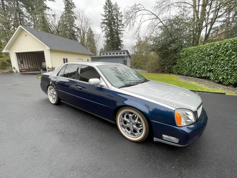 2002 Cadillac DeVille 8th Gen - Image 2 of 31