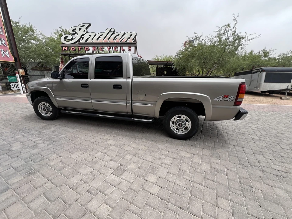 2002 GMC Sierra Heavy Duty 2nd Gen - Image 7 of 31