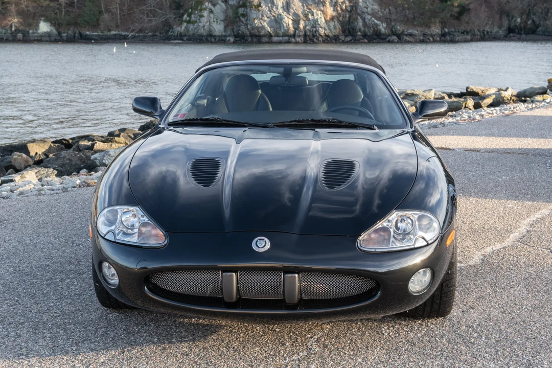 2002 Jaguar X100 XKR - Image 3 of 31