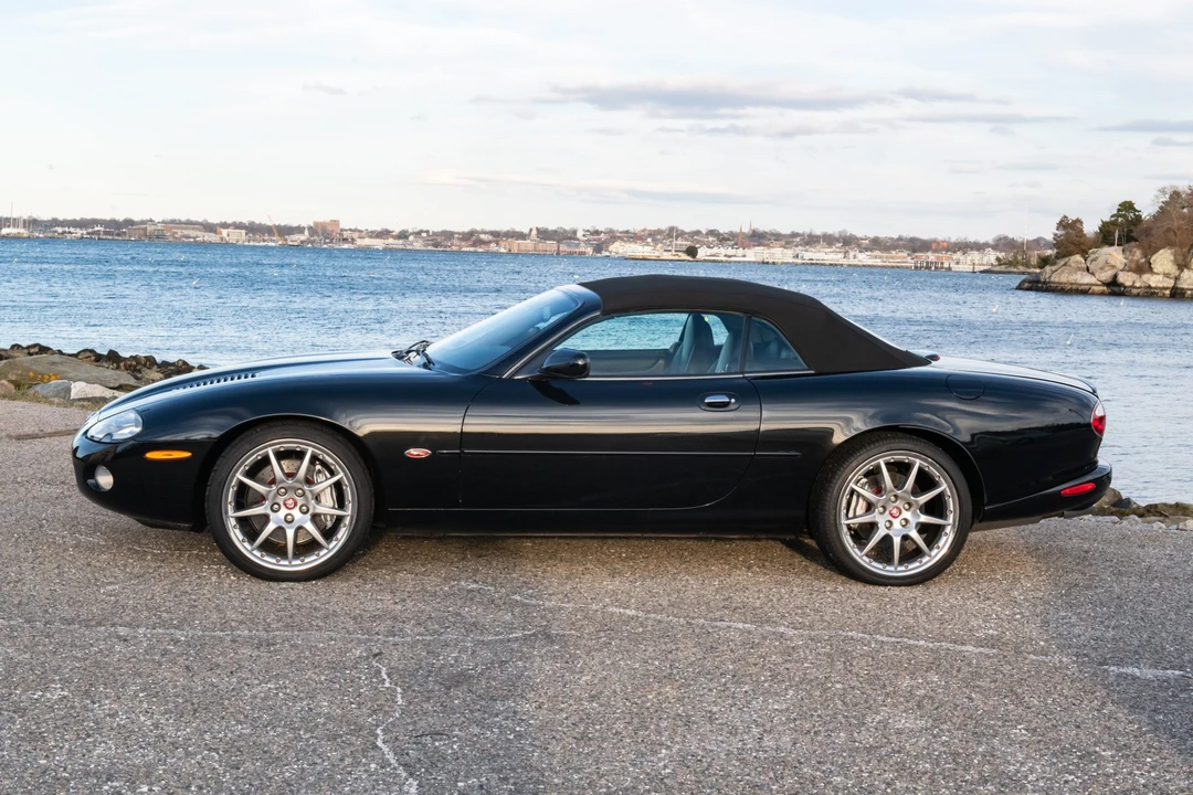 2002 Jaguar X100 XKR - Image 8 of 31