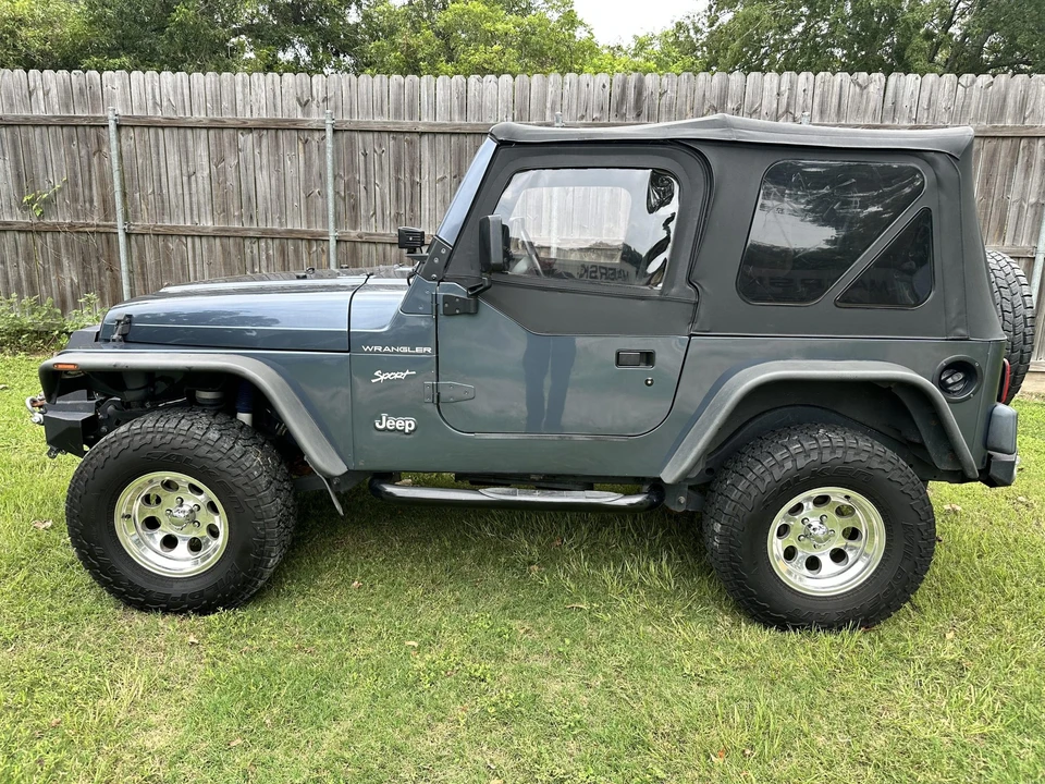 2002 Jeep TJ Wrangler - Image 3 of 31