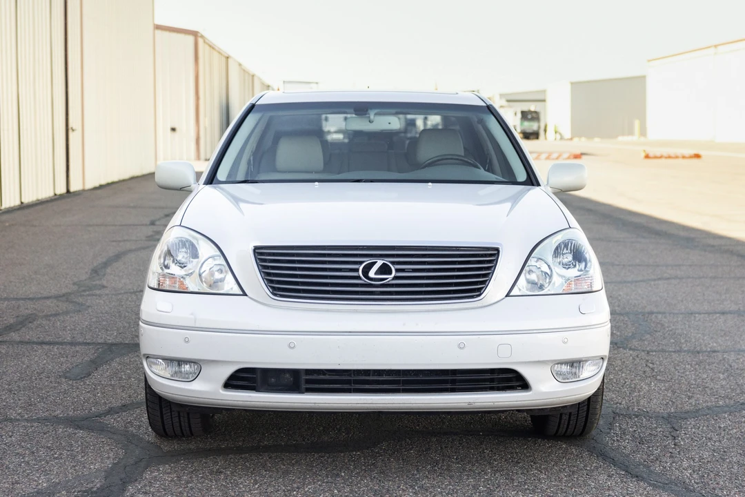 2002 Lexus LS 2nd Gen - Image 3 of 31