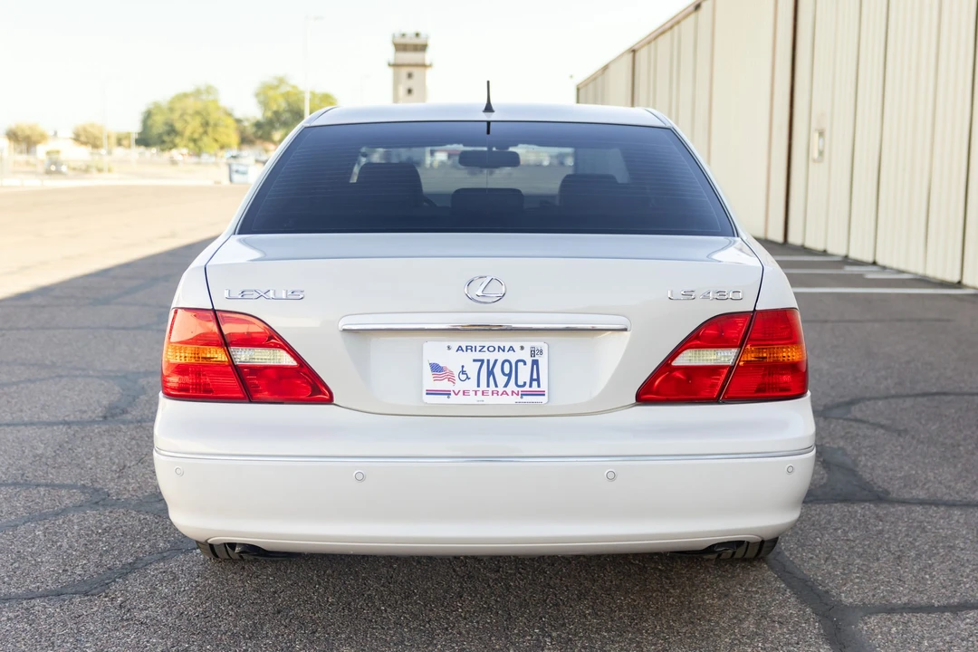 2002 Lexus LS 2nd Gen - Image 7 of 31
