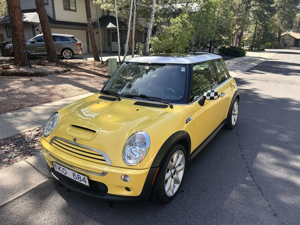 2002 Mini Mini Cooper S 1st Gen - Image 2 of 31
