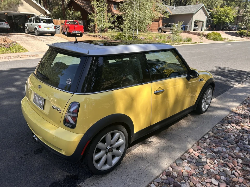 2002 Mini Mini Cooper S 1st Gen - Image 8 of 31